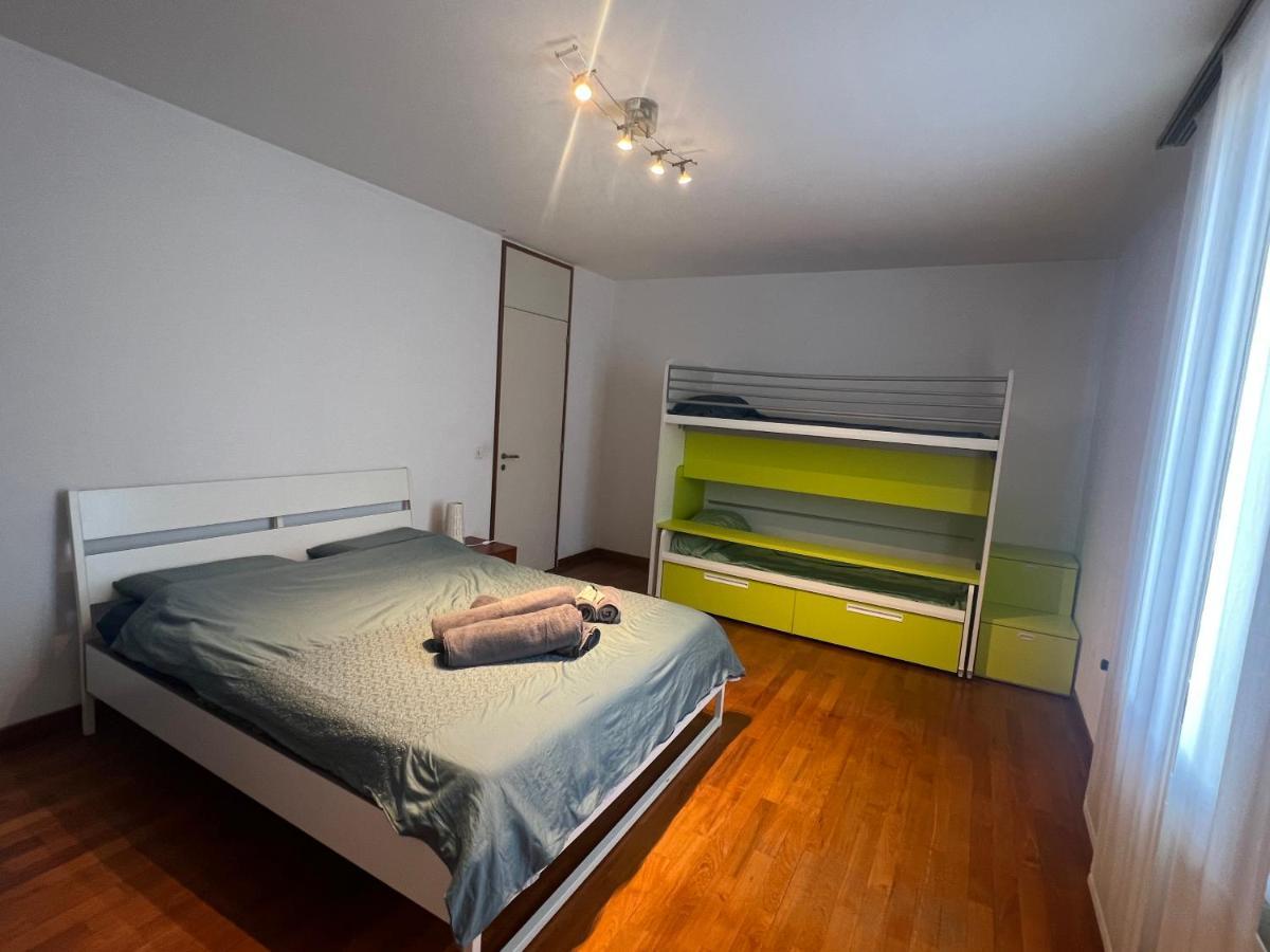 Yellow House Guest House Mendrisio Exterior photo
