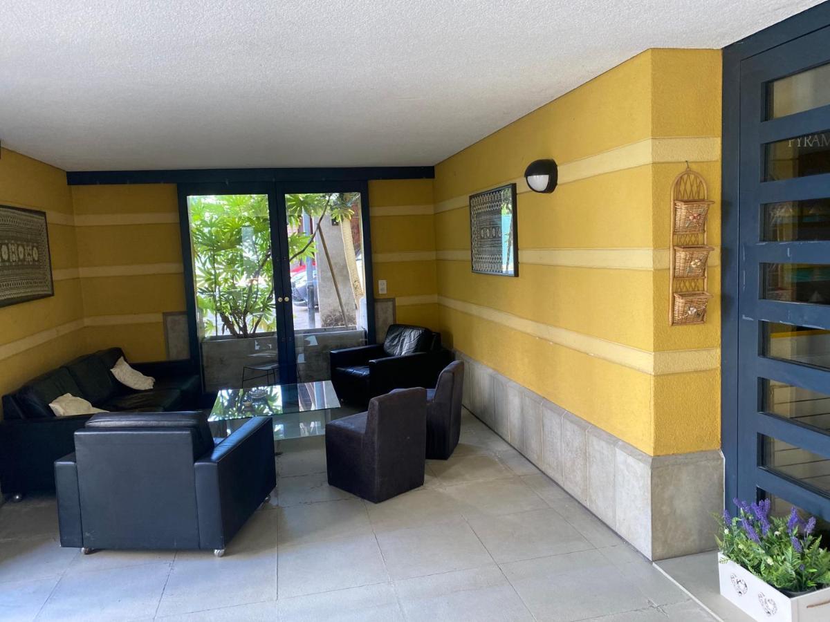 Yellow House Guest House Mendrisio Exterior photo