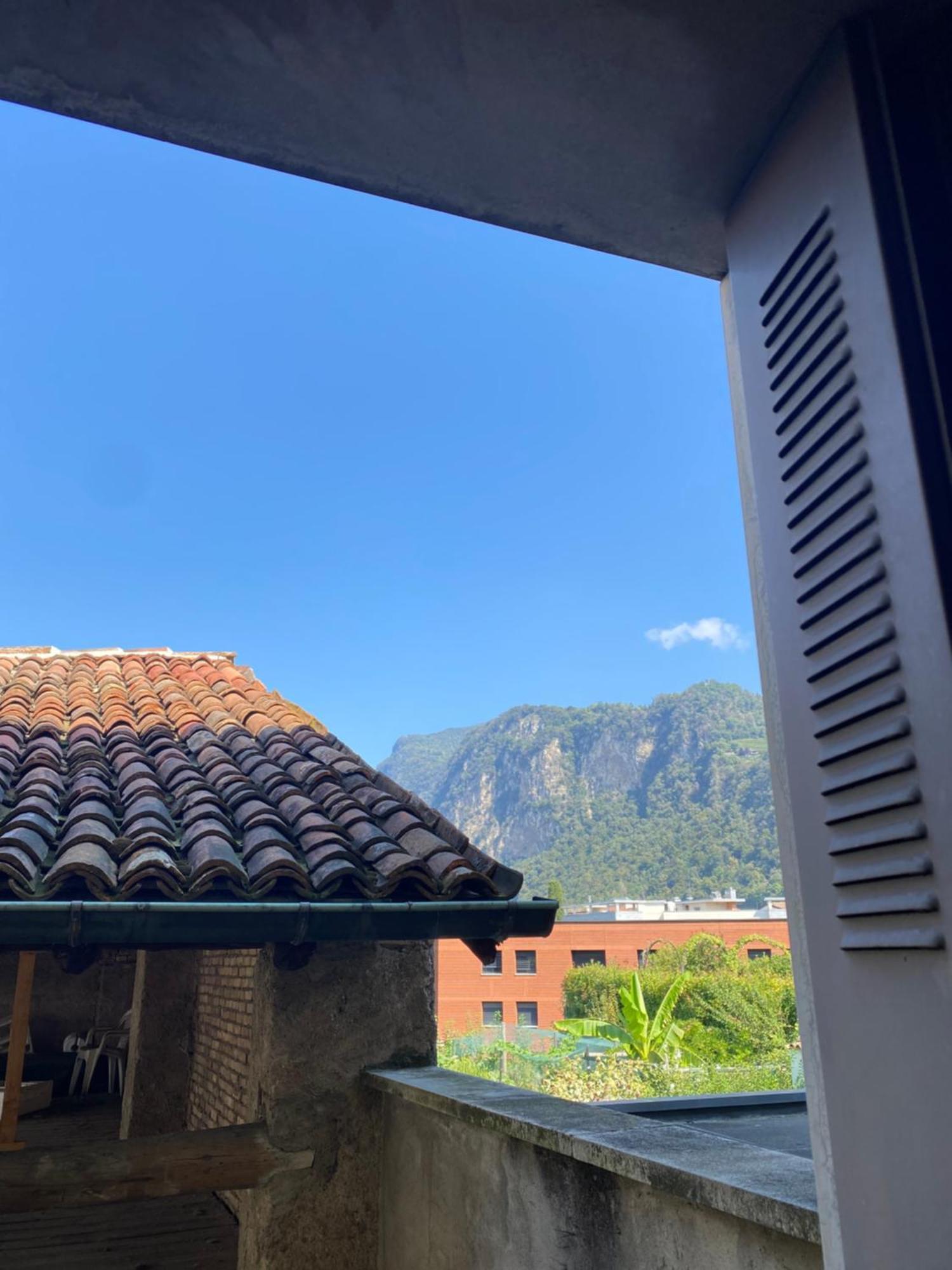 Yellow House Guest House Mendrisio Exterior photo